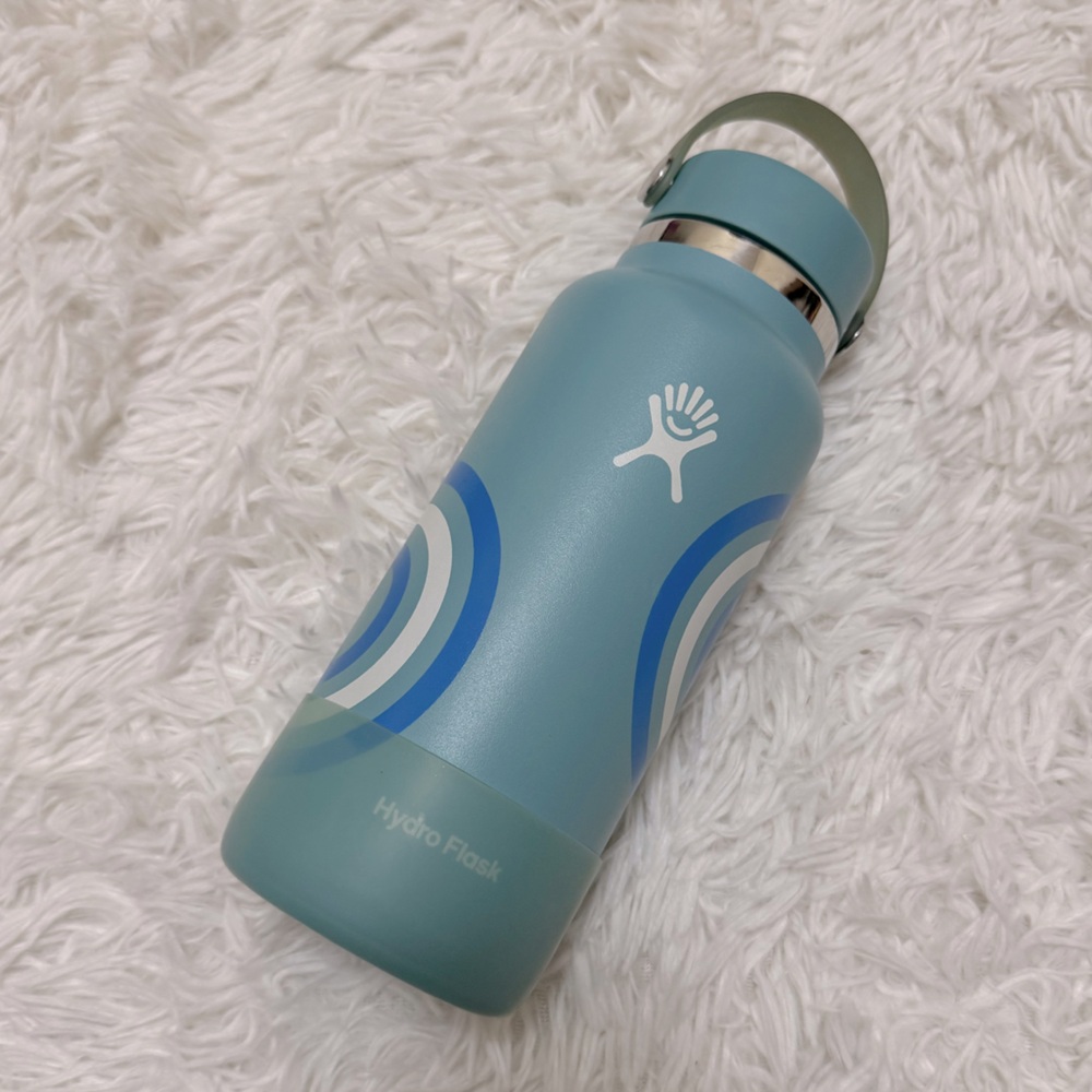 Hydro Flask Seafoam Blue Bottle